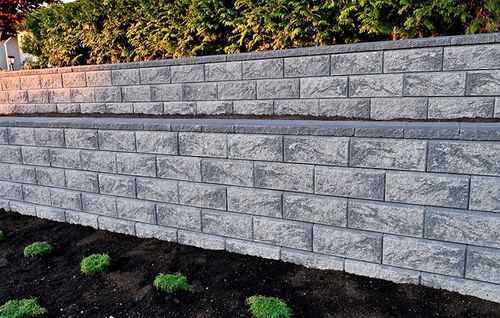 multi-tier retaining wall