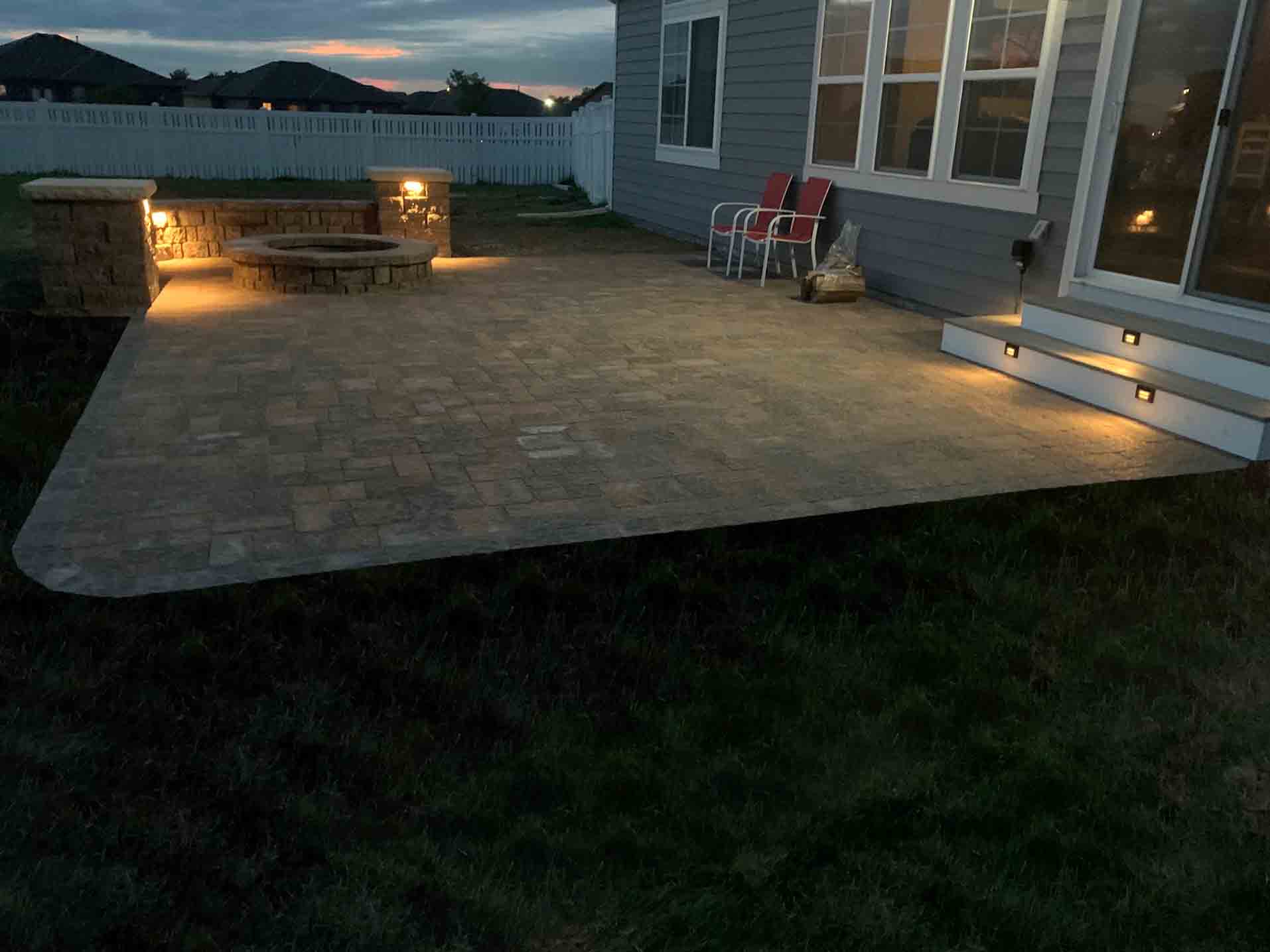 paver patio lighting and fire pit